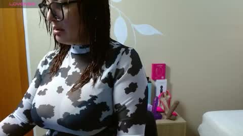 Snapshot of sweettscarlet chatting on 29, 11, 2025 Scarlet online show from 29, 11, 2025