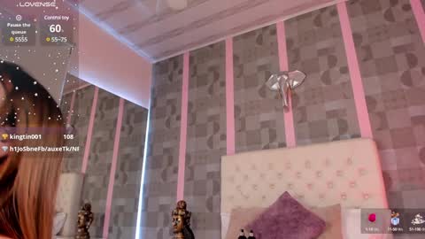 Snapshot of sweetty_paulina chatting on 10, 1, 2025 Swetty. online show from 10, 1, 2025