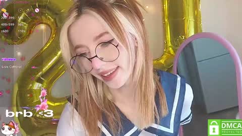 Snapshot of sweetuniporn chatting on 18, 1, 2025 Elis a little vacation Ill be here Saturday my schedules in bio online show from 18, 1, 2025