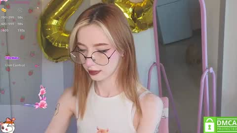 Snapshot of sweetuniporn chatting on 20, 1, 2025 Elis a little vacation Ill be here Saturday my schedules in bio online show from 20, 1, 2025