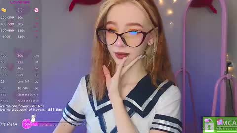 Snapshot of sweetuniporn chatting on 12, 3, 2025 Elis a little vacation Ill be here Saturday my schedules in bio online show from 12, 3, 2025