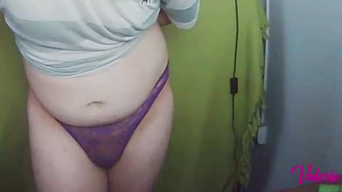 Snapshot of sweetvalerietinybig chatting on 30, 1, 2025 Valerie online show from 30, 1, 2025