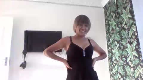 Snapshot of sweetwhisper4u chatting on 24, 5, 2026 katie online show from 24, 5, 2026