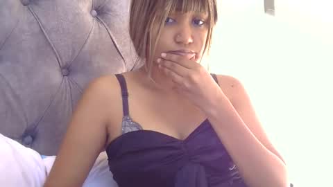 Snapshot of sweetwhisper4u chatting on 26, 5, 2026 katie online show from 26, 5, 2026
