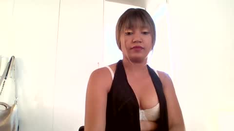Snapshot of sweetwhisper4u chatting on 12, 6, 2026 katie online show from 12, 6, 2026
