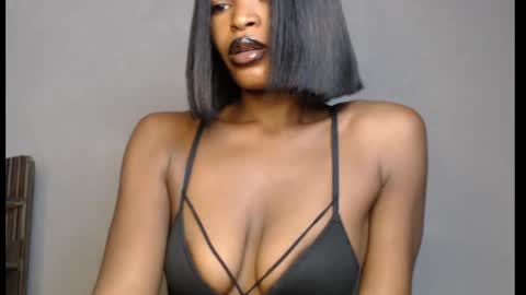 sweetxxboobsx online show from 17, 3, 2026