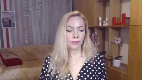 Snapshot of sweety_friend chatting on 14, 12, 2024 Sweety friend online show from 14, 12, 2024