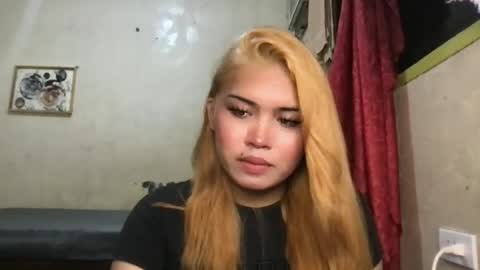Snapshot of sweety_heart18 chatting on 15, 7, 2026 sweety_heart18 online show from 15, 7, 2026