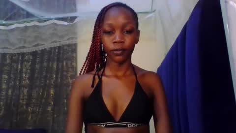 Snapshot of sweety_melanin chatting on 28, 4, 2026 Vickky online show from 28, 4, 2026
