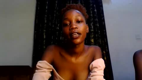 Snapshot of sweety_melanin chatting on 1, 6, 2026 Vickky online show from 1, 6, 2026