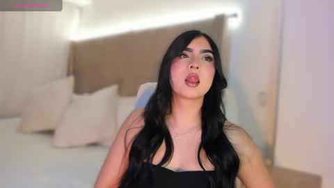 Snapshot of sweety_nicole_ chatting on 24, 6, 2026 sweety nicole 3 online show from 24, 6, 2026