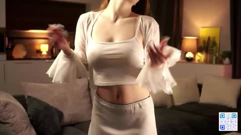 Bella . online show from 1, 12, 2025