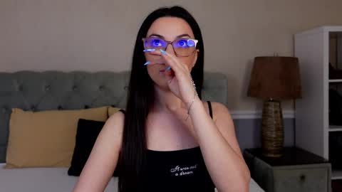 Bea Moan from LovenseWet from Tip MenuOpen for Private online show from 29, 5, 2026