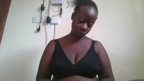 sweetyass25 online show from 14, 9, 2025