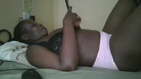 sweetyass25 online show from 29, 10, 2025