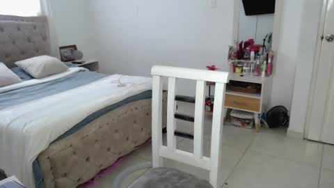 yaya online show from 18, 9, 2025