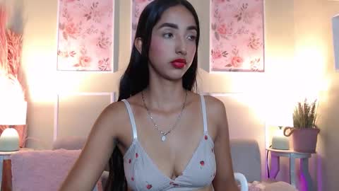 Snapshot of sweetylally chatting on 9, 2, 2026 LAURA online show from 9, 2, 2026
