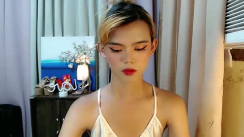 Snapshot of sweetytrannygirlxx chatting on 4, 12, 2024 Megan online show from 4, 12, 2024
