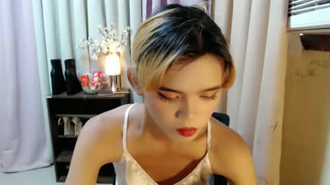Snapshot of sweetytrannygirlxx chatting on 18, 12, 2024 Megan online show from 18, 12, 2024