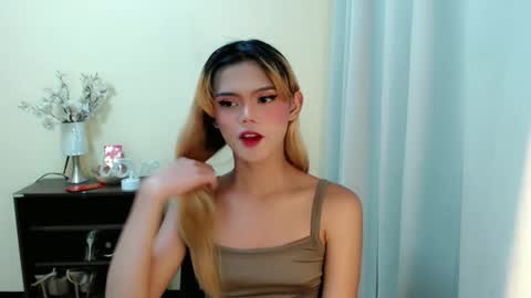 Snapshot of sweetytrannygirlxx chatting on 16, 1, 2025 Megan online show from 16, 1, 2025