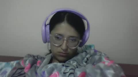 sweetyypeach online show from 2, 2, 2025