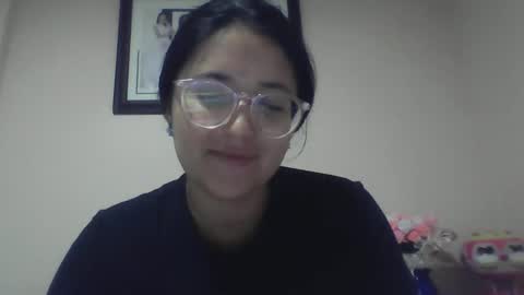 sweetyypeach online show from 4, 2, 2025