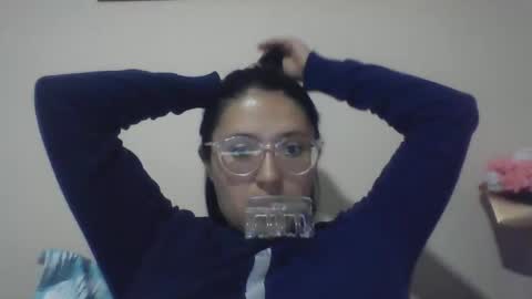 sweetyypeach online show from 5, 2, 2025