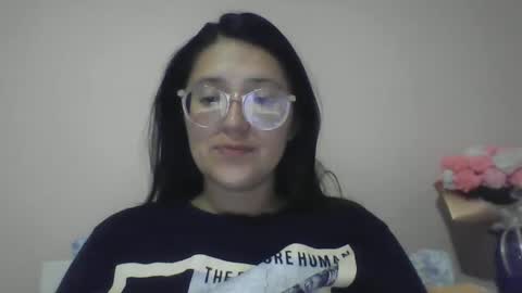 sweetyypeach online show from 9, 3, 2025