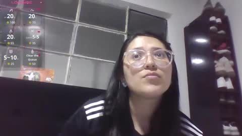 sweetyypeach online show from 13, 9, 2025