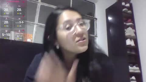 sweetyypeach online show from 25, 9, 2025