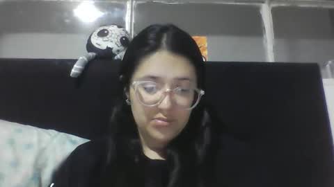 sweetyypeach online show from 16, 11, 2025