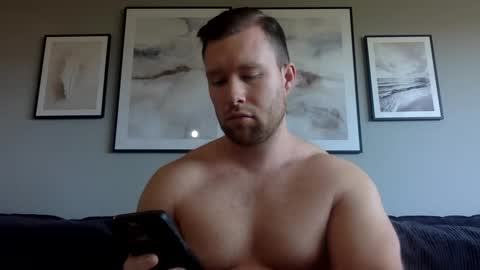 Snapshot of swekingxx chatting on 1, 2, 2025 swekingxx online show from 1, 2, 2025