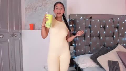 Snapshot of swet_lovee_ chatting on 23, 4, 2026 Your dream online show from 23, 4, 2026