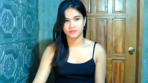 Snapshot of swettie_rhea chatting on 24, 6, 2026 Rhea online show from 24, 6, 2026