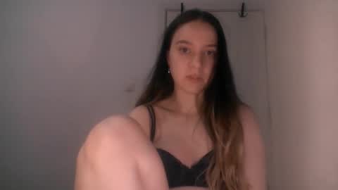 nur online show from 21, 10, 2025