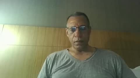 swimmerbod2495 online show from 3, 4, 2026