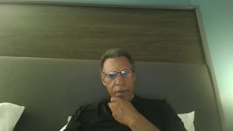 Snapshot of swimmerbod2495 chatting on 16, 5, 2026 swimmerbod2495 online show from 16, 5, 2026