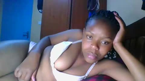 Snapshot of swit_seduction chatting on 30, 5, 2026 swit_seduction online show from 30, 5, 2026