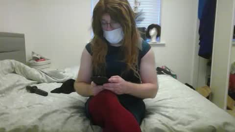 Snapshot of switch1977kik chatting on 16, 12, 2025 Kikswitch1977 online show from 16, 12, 2025