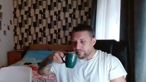 Snapshot of switchdomcouplee chatting on 3, 2, 2025 Johnny and Annabelle online show from 3, 2, 2025