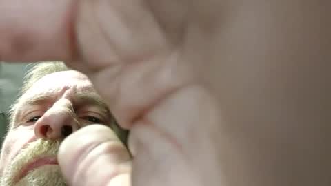 Snapshot of swollpole2112 chatting on 14, 11, 2025 swollpole2112 online show from 14, 11, 2025