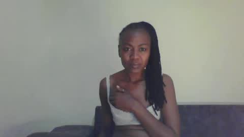 Snapshot of swtebony1 chatting on 4, 2, 2025 ALICIA online show from 4, 2, 2025