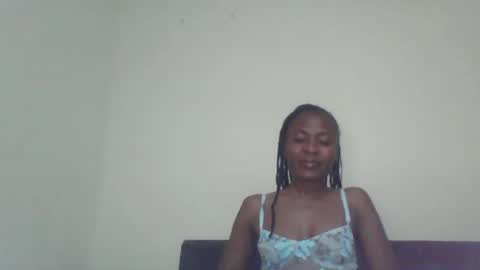 Snapshot of swtebony1 chatting on 27, 10, 2025 ALICIA online show from 27, 10, 2025