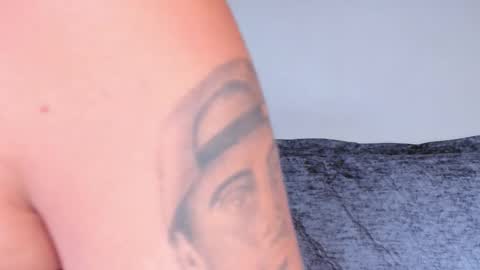 Snapshot of swtt_lilly chatting on 18, 10, 2025 Lilly online show from 18, 10, 2025