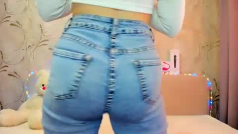 Ana online show from 6, 3, 2025