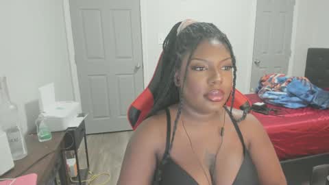 sxamleuy online show from 10, 10, 2025