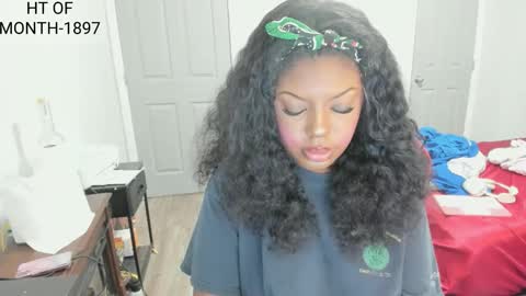 sxamleuy online show from 19, 11, 2025