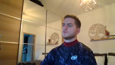 syl092 online show from 3, 1, 2025