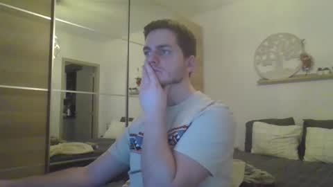 syl092 online show from 4, 2, 2025