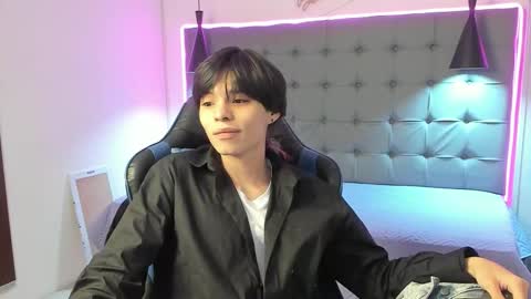 sylasfrost online show from 19, 2, 2026